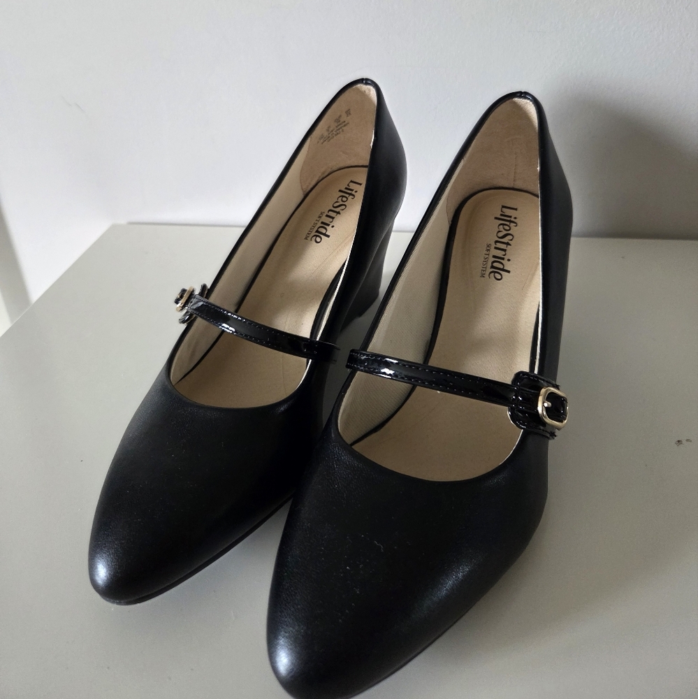 Life Stride Comfort Flex Mary Janes Sz.8.5